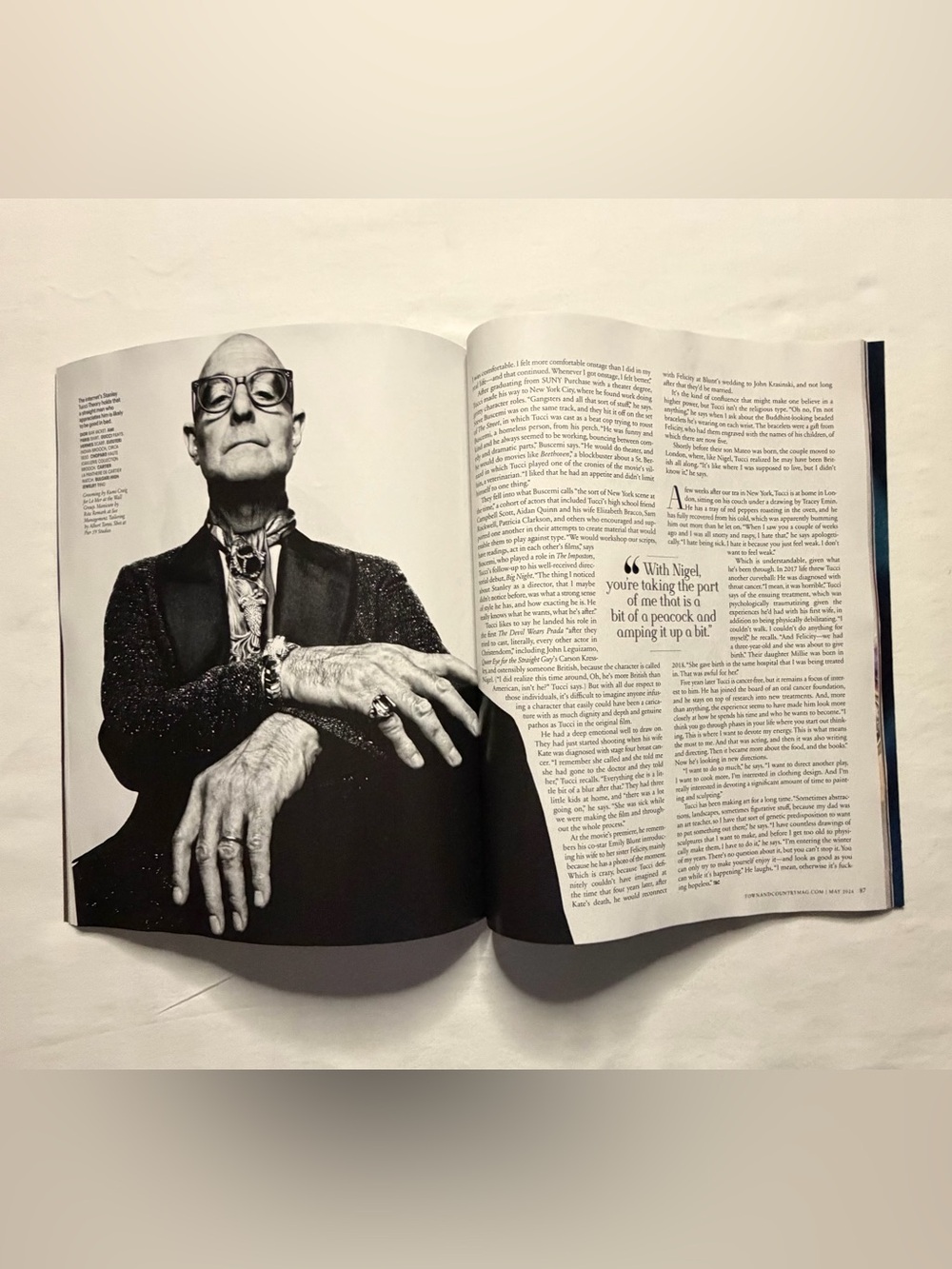 Town & Country Stanley Tucci “ That’s All “ Issue May 2026 Magazine - Picture 5 of 7